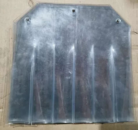 15 - Transparent protective curtain for feed hopper