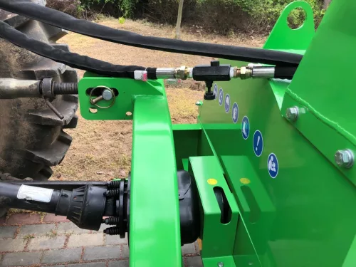 Victory BX-102RS Professional Wood Shredder, Wood Chipper with Hydraulic System