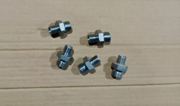 Hydrauliekaandapter 1/4" / 3/8" Adapter voor Victory GSF-2500 Wortelfrees